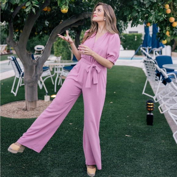 Gal Meets Glam Pants - Gal Meets Glam Gabriella Jumpsuit Size 6 in Pink Orchid